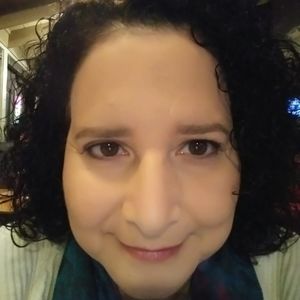 Meet your Posher, Beverly